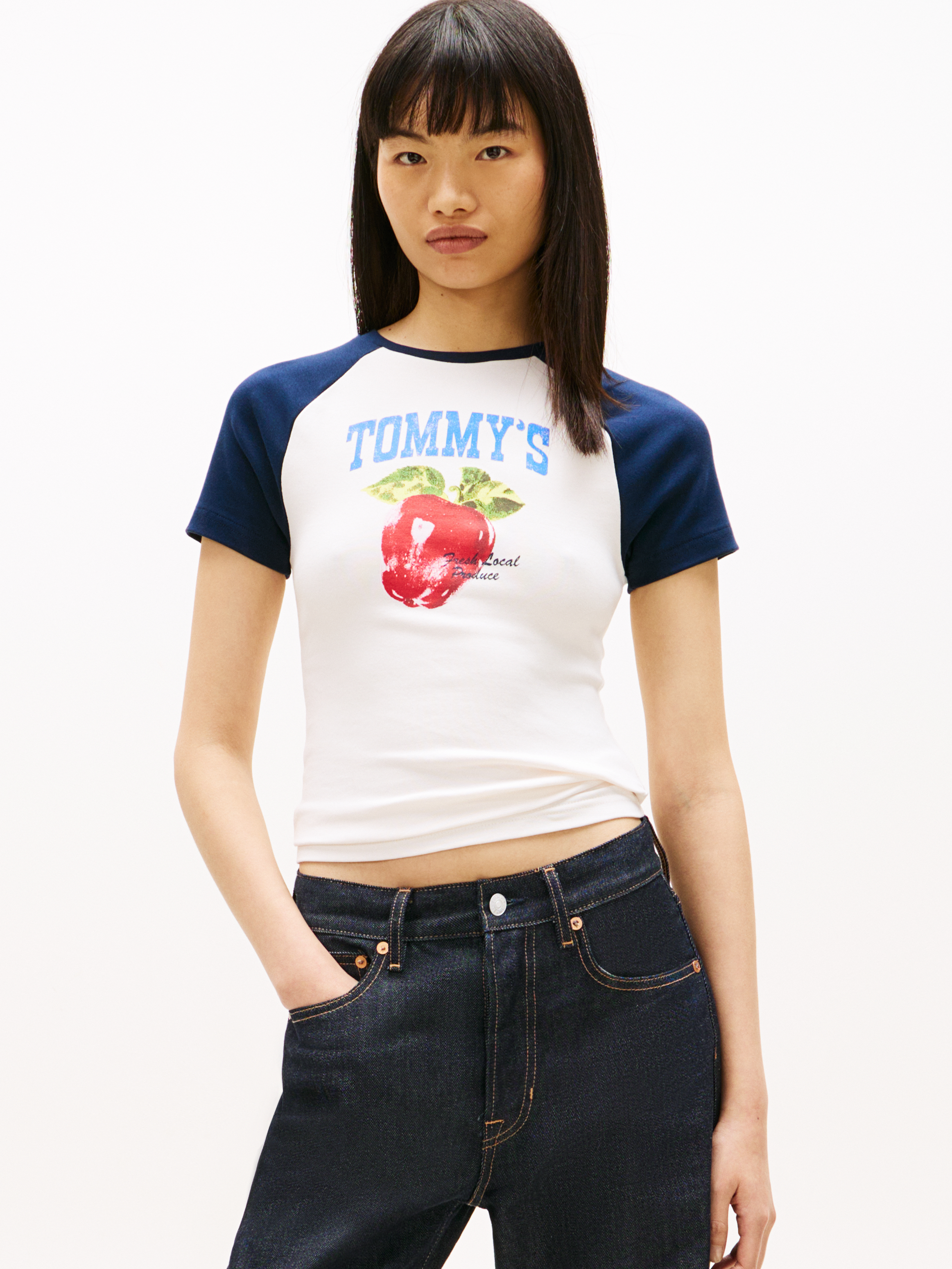 T BLUZE, Stilium
